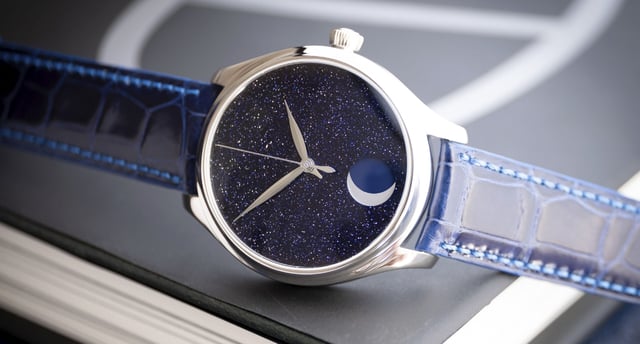 H. Moser & Cie. Endeavour Perpetual Moon Concept Aventurine — deep blue aventurine dial with large moonphase aperture at 6 o'clock, no indices or logo